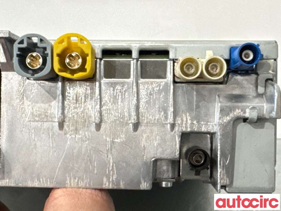 Bilstereo navigasjon til VW e-Golf 2017-2020 (Fase 2) (VOLKSWAGEN|5NA035020DX|HBA845|5NA035020D)