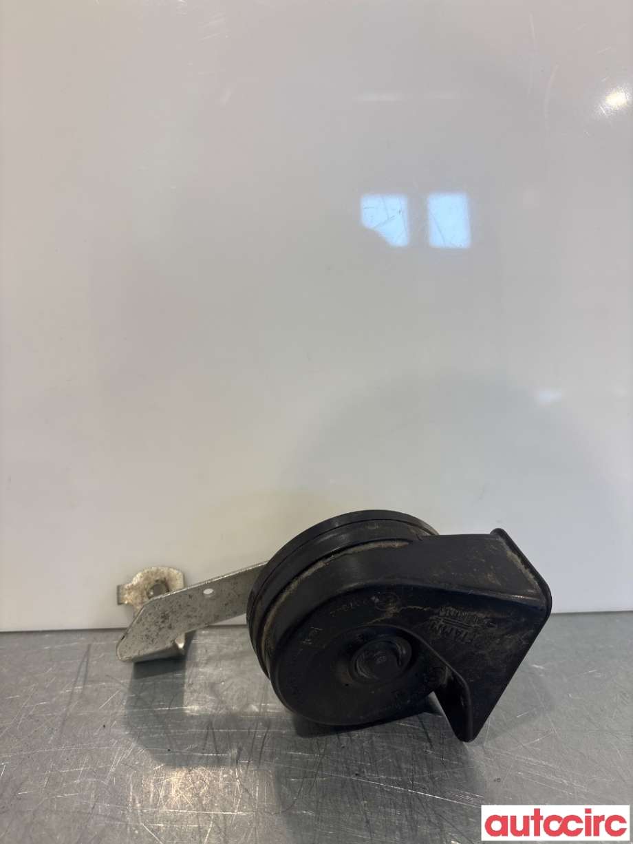Horn/signalhorn til Mercedes EQV 2020-->> (W447) (W447) (MERCEDES|A4475421100|)