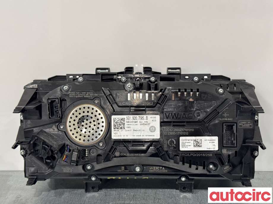 Instrumentpanel til VW e-Golf 2017-2020 (Fase 2) (VOLKSWAGEN|5G1920795B|A2C1649800001)