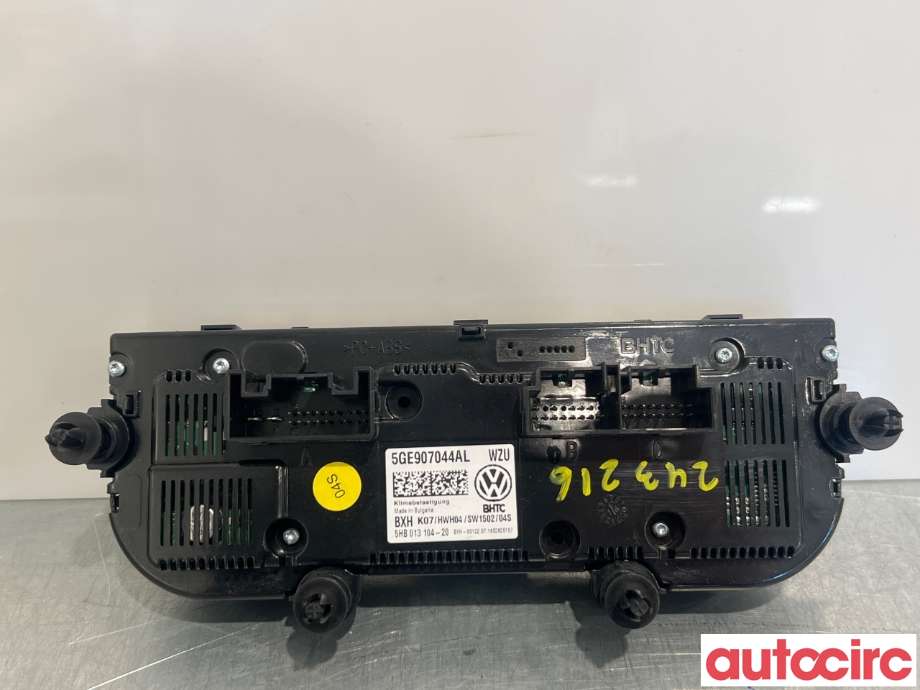 Varmeapparat betjening til VW Passat 2015-2019 (Fase 1) (B8) (B8) (VOLKSWAGEN|5GE907044AL|)