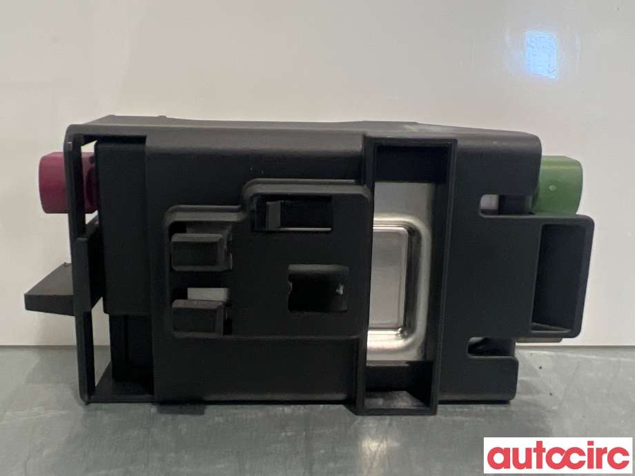 Diverse deler til VW Passat 2015-2019 (Fase 1) (B8) (B8) (VOLKSWAGEN|5G0035953C|)