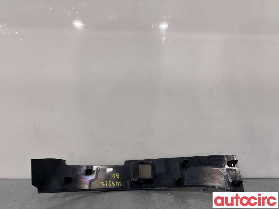 Diverse deler til Toyota bZ4X, 2022-->>  (TOYOTA|8149842020)