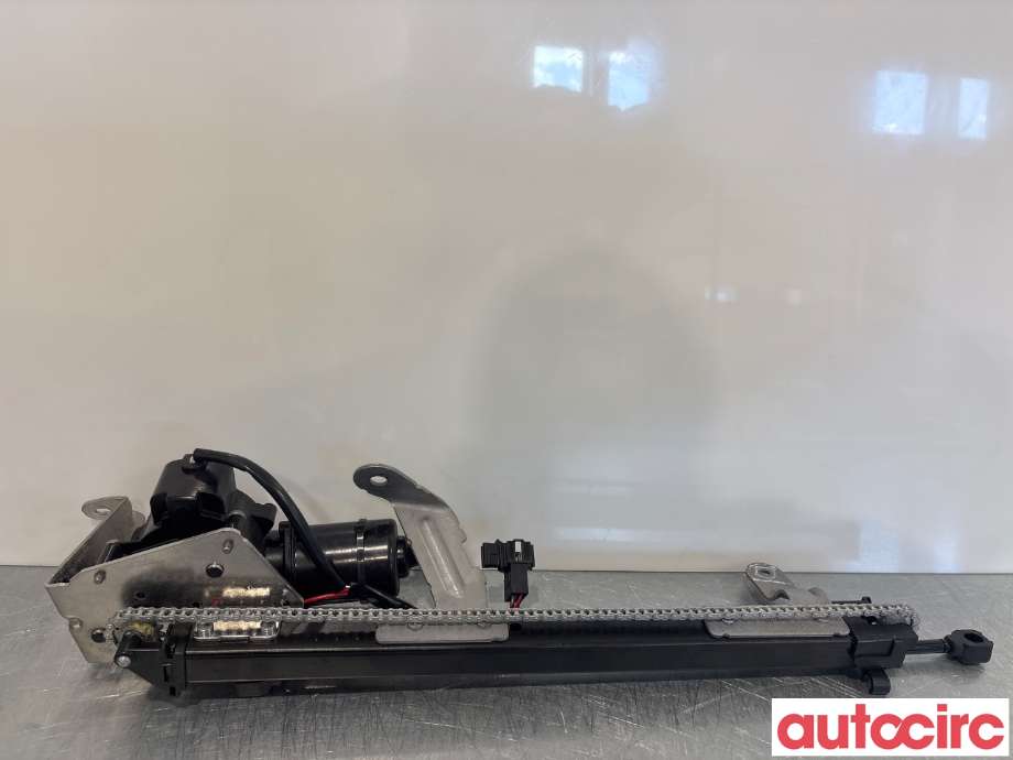 Baklukeåpner motor til Mercedes EQV 2020-->> (W447) (W447) (MERCEDES|A4477600003|)
