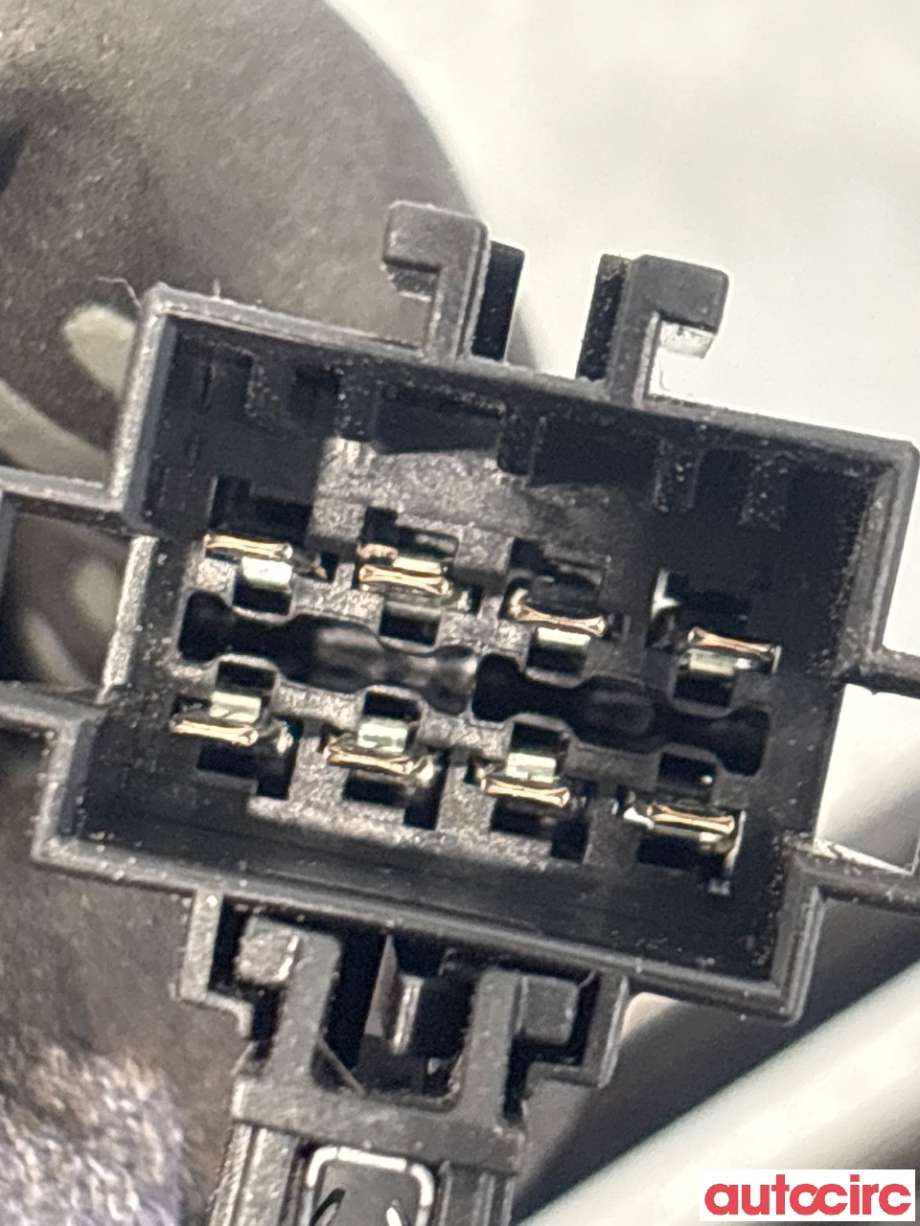 Baklukeåpner motor til Mercedes EQV 2020-->> (W447) (W447) (MERCEDES|A4477600003|)