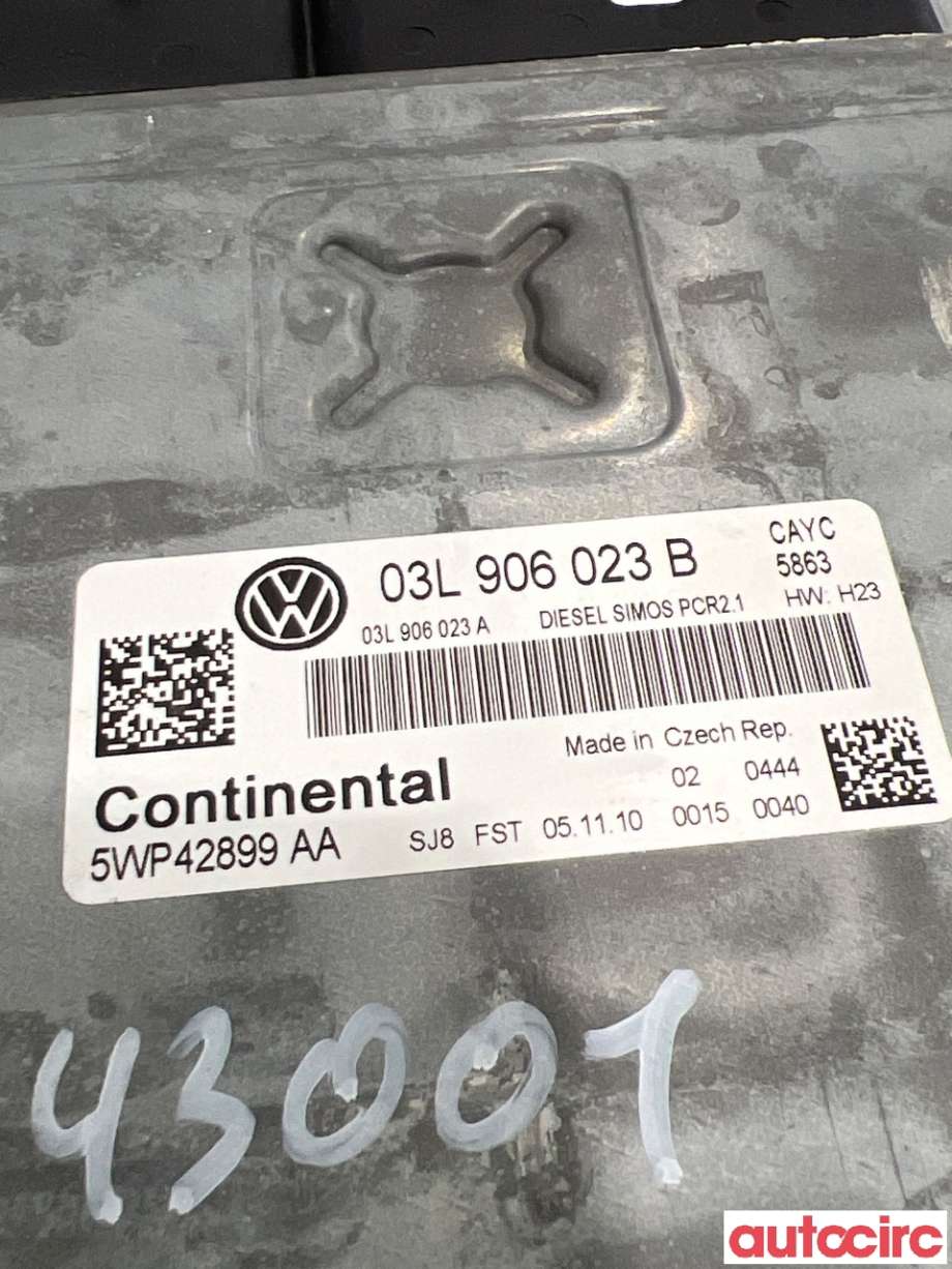 Styreenhet motor til VW Golf VI 2008-2012  (VOLKSWAGEN|03L997557M|5WP42899A|03L906023B)