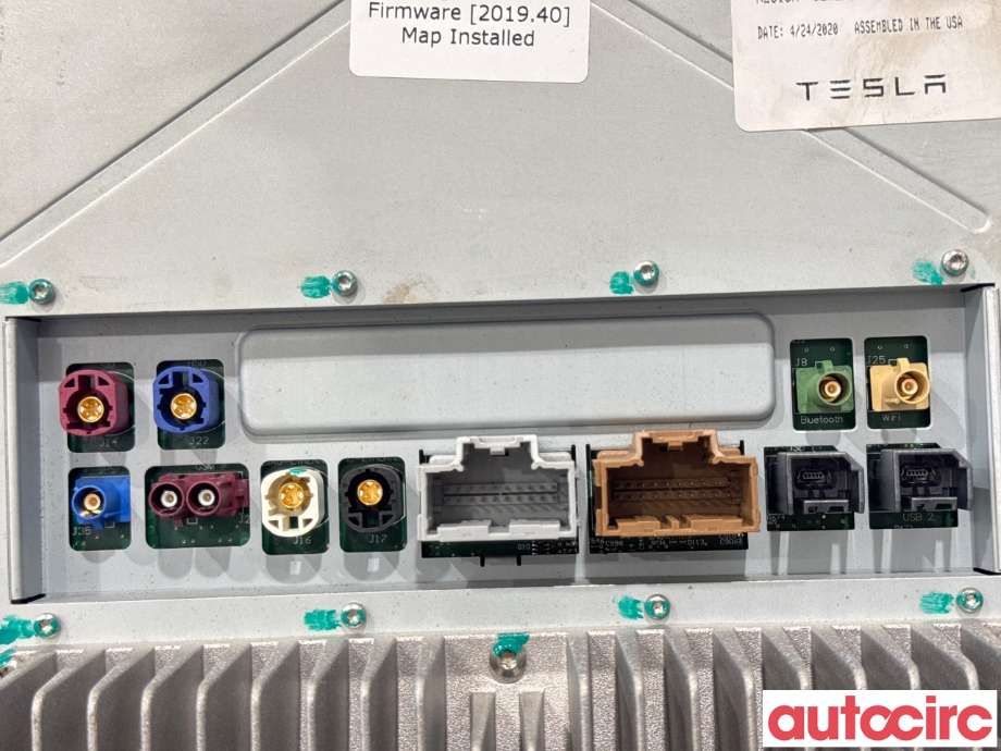 Instrument kjørecomputer til Tesla Model S 2013-2016 (Fase 1)  (TESLA|1015898-00-A||1098050-00-G)