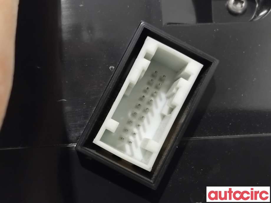 Instrumentpanel til Citroën Jumpy 2016-->> (Type III)  (CITROEN|9823960780|)