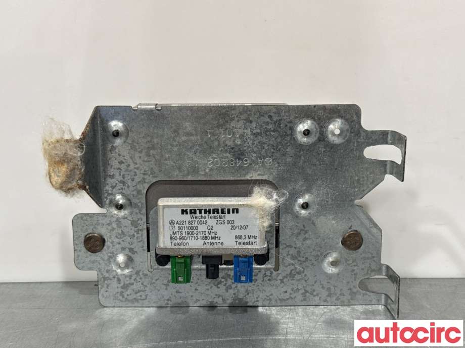 Antenne forsterker til Mercedes GL 2006-2012 (X164) (X164) (MERCEDES|A2118200885|09701212)