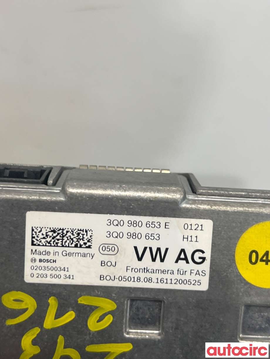 Sensor radar til VW Passat 2015-2019 (Fase 1) (B8) (B8) (VOLKSWAGEN|3Q0980653F|0203500341|3Q0980653E)