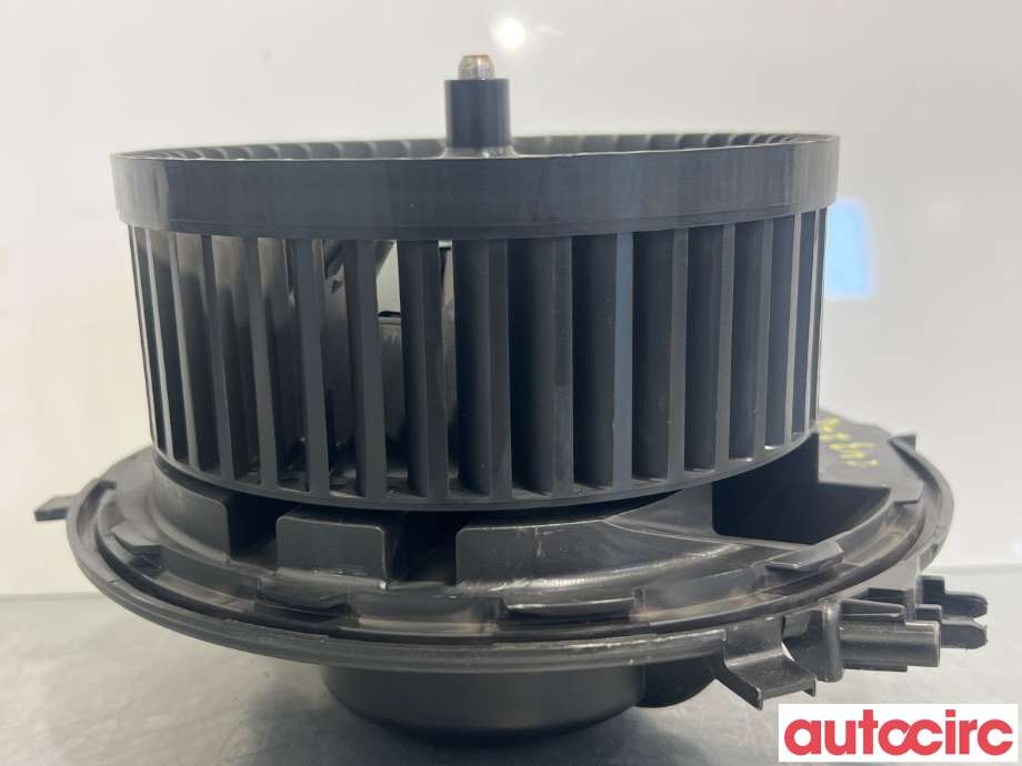 Varmeapparat motor til VW Passat 2015-2019 (Fase 1) (B8) (B8) (VOLKSWAGEN|3Q1819021A|)