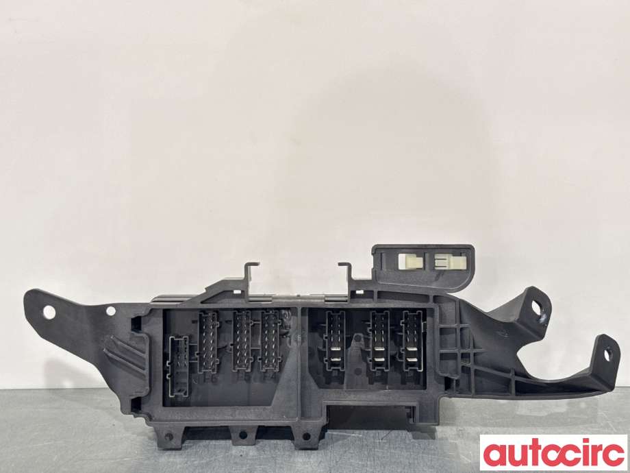 Sikringsboks til Mercedes GL 2006-2012 (X164) (X164) (MERCEDES|A1645403072|13607578)