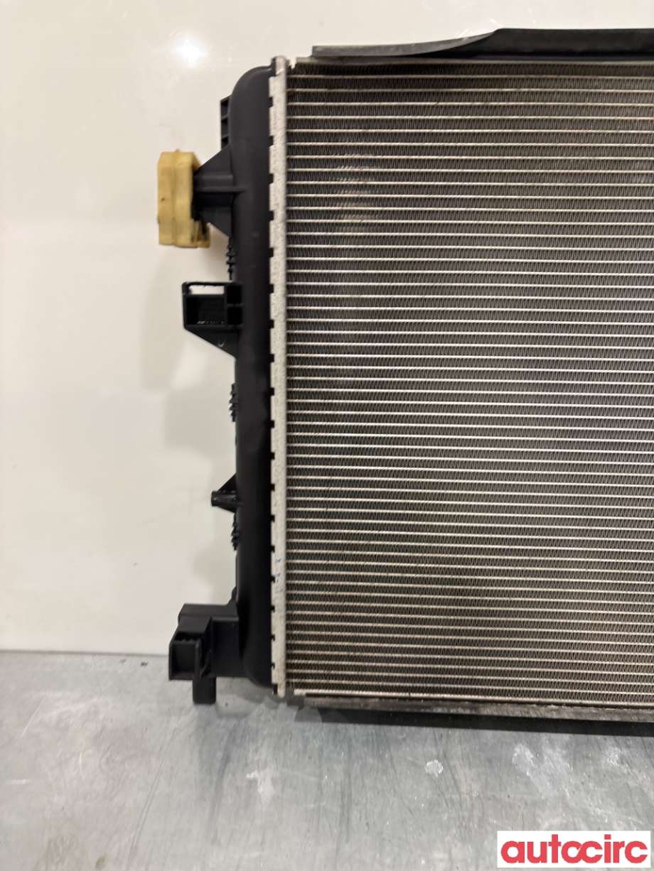 Radiator (automat gir) til VW e-Golf 2014-2017 (Fase 1) (VOLKSWAGEN|5WA121251M|)