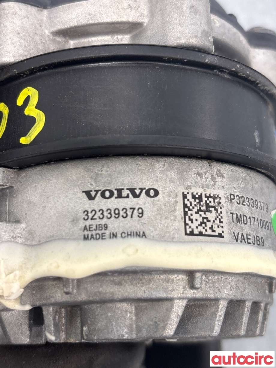 Vannpumpe til Volvo XC40 2018-2024  (VOLVO|32339379|)