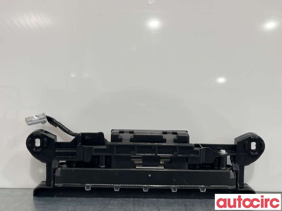 Baklykt bremselys bakrute til Toyota bZ4X 2022-->>  (TOYOTA|8157042080)