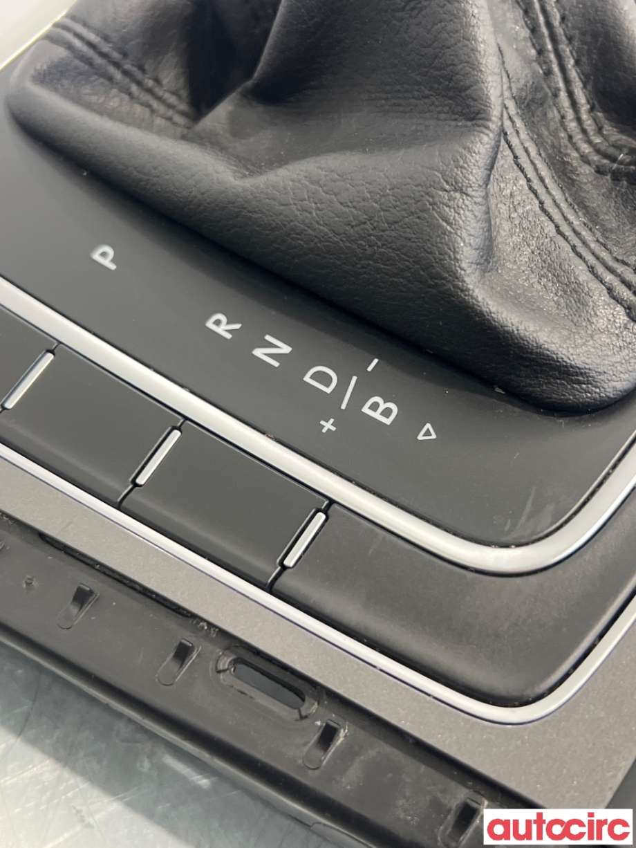 Diverse deler til VW e-Golf 2017-2020 (Fase 2)  (VOLKSWAGEN|5G1864263AN)