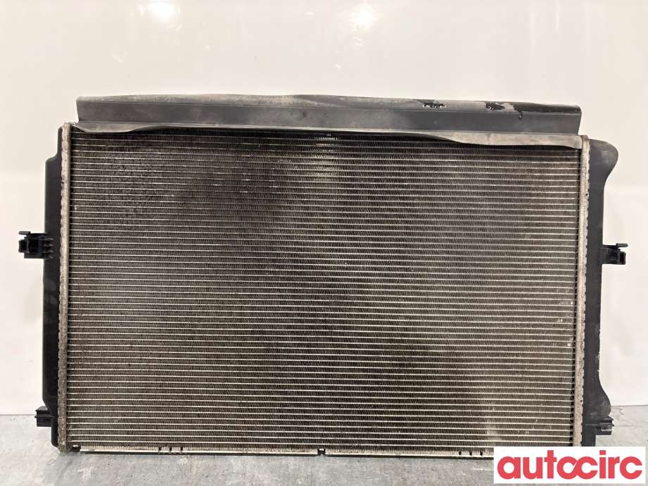 Radiator (manuell gir) til Škoda Octavia 2013-2016 (Type III, Fase 1)  (SKODA|5Q0121251GD|)