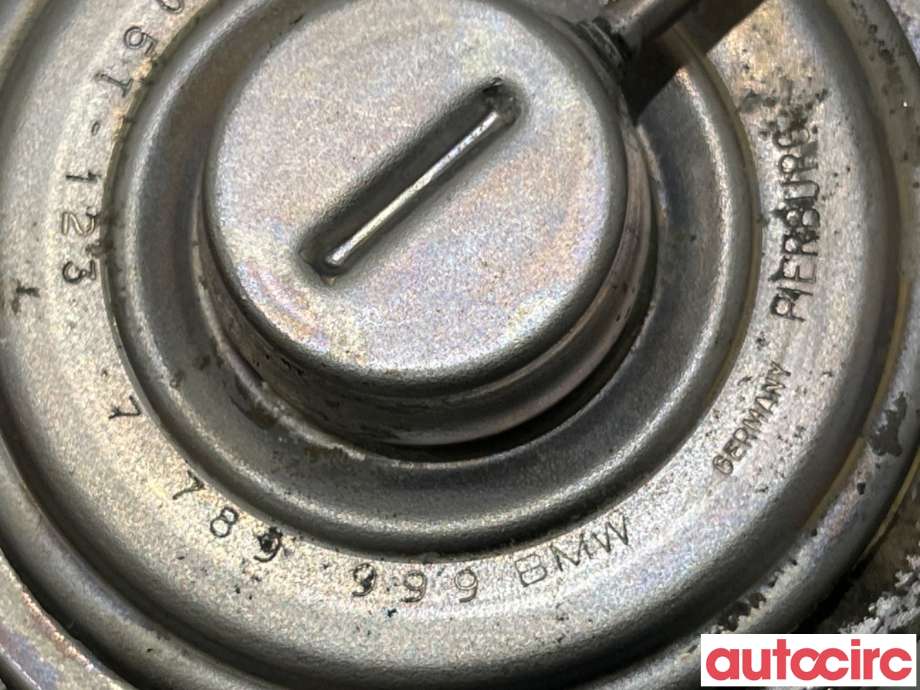 EGR-ventil til BMW X5 2000-2006 (E53) (E53) (BMW|11717804379|72826402|7789999)