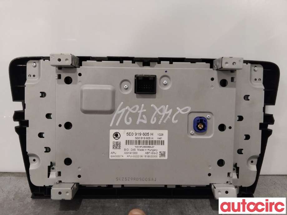 Multimedia display (MCU - Media Controller Unit) til Škoda Octavia 2013-2016 (Type III, Fase 1) (SKODA|5E0919605H|QW00007A)