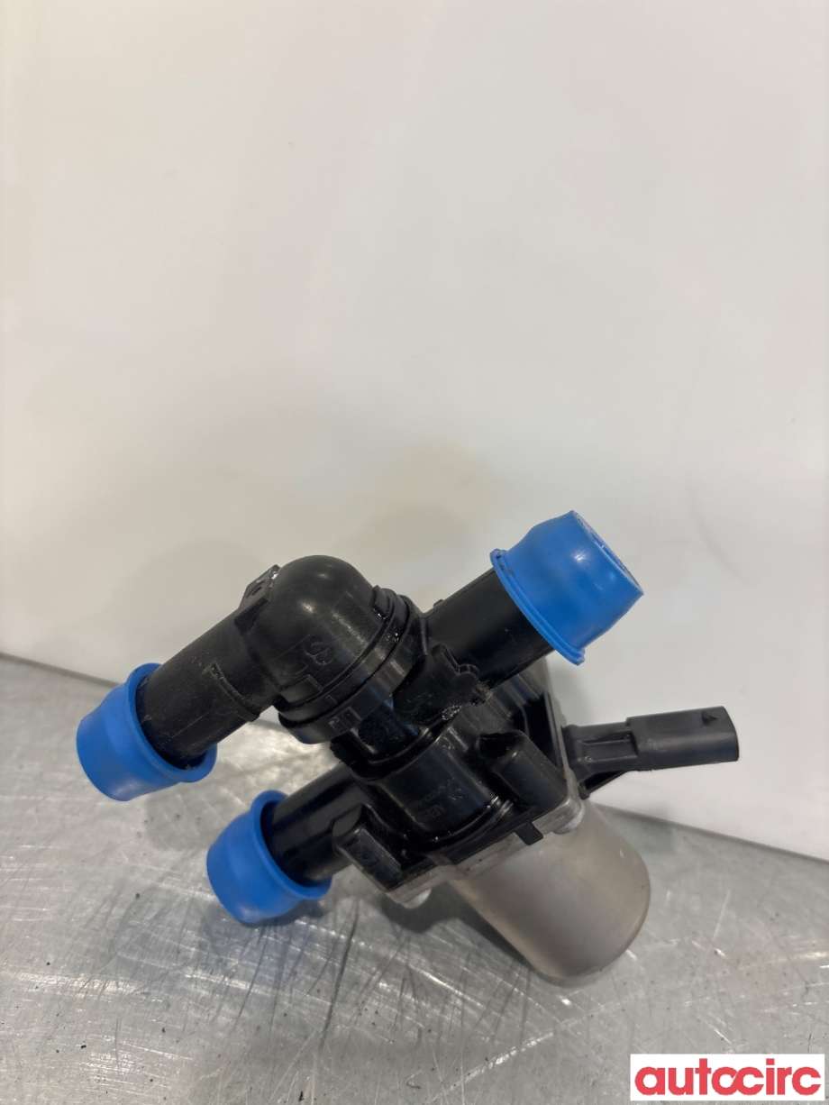 Diverse deler til Volvo XC40 2018-2024 (VOLVO|31684222|)