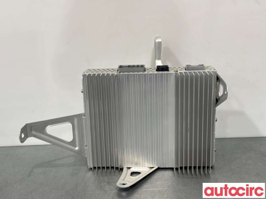 Bilstereo forsterker til Tesla Model 3 2018-2023 (Fase 1) (TESLA|1079748-00-E|)