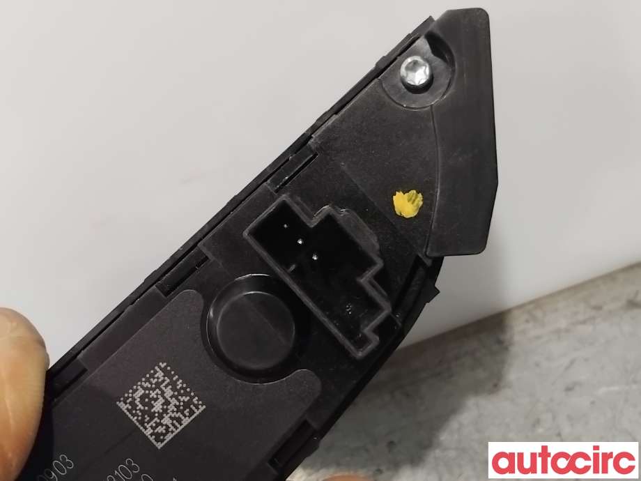 Bryter diverse til Mercedes EQV 2020-->> (W447) (W447) (MERCEDES|A4479050903|)