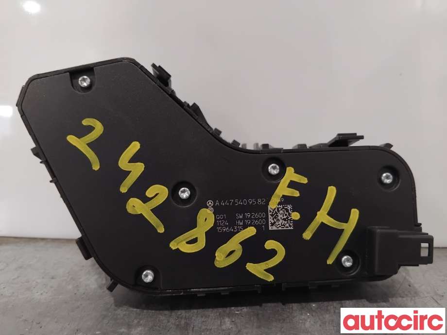 Bryter diverse til Mercedes EQV 2020-->> (W447) (W447) (MERCEDES|A4475409482|A4475409582|A4479058607)