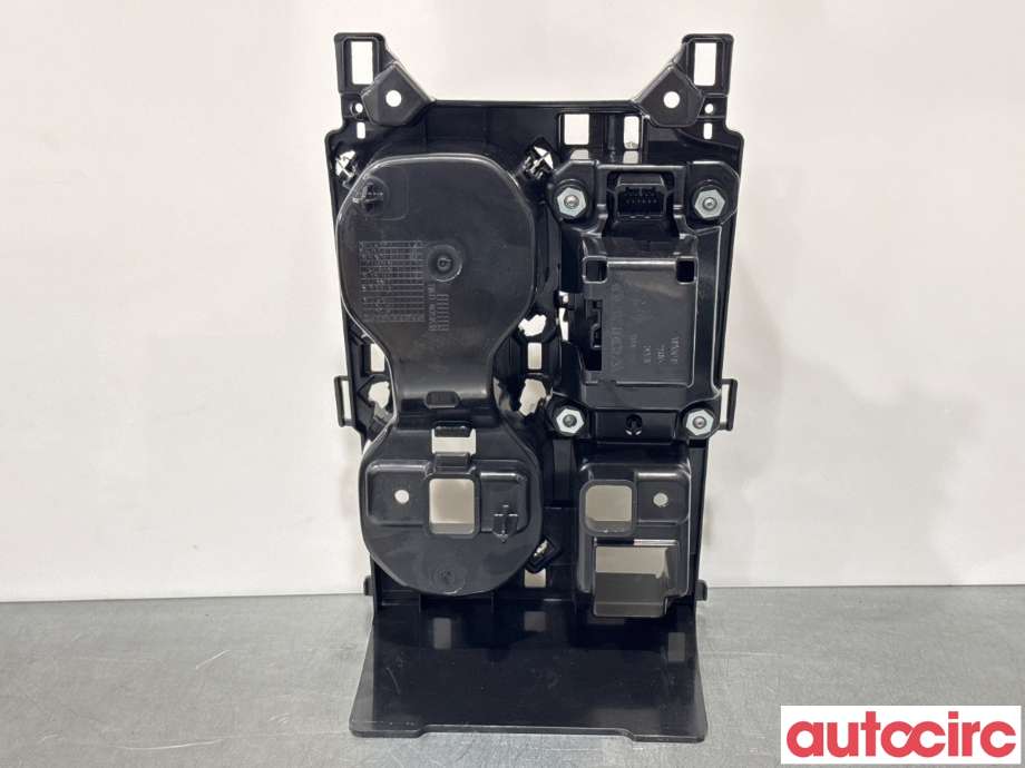 Girstang/girvelger automat til Volvo XC40 2018-2024 (VOLVO|32335818|)