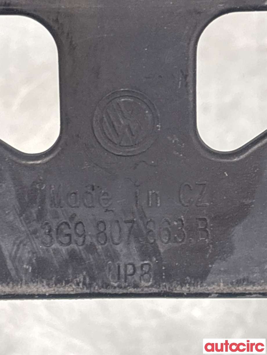Diverse deler til VW Passat 2015-2019 (Fase 1) (B8) (B8) (VOLKSWAGEN|3G9807863B|)