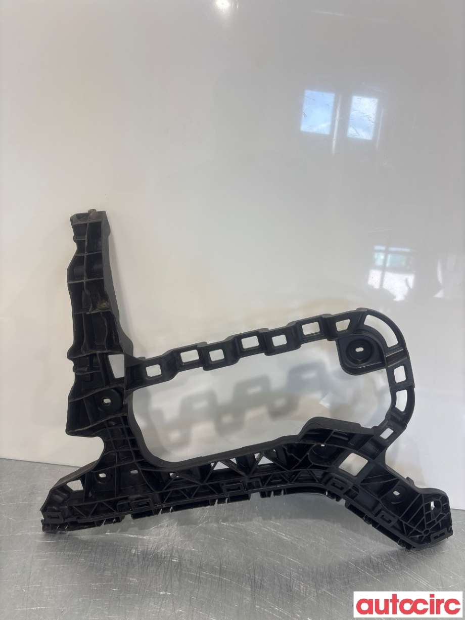 Diverse deler til VW Passat 2015-2019 (Fase 1) (B8) (B8) (VOLKSWAGEN|3G9807376|)