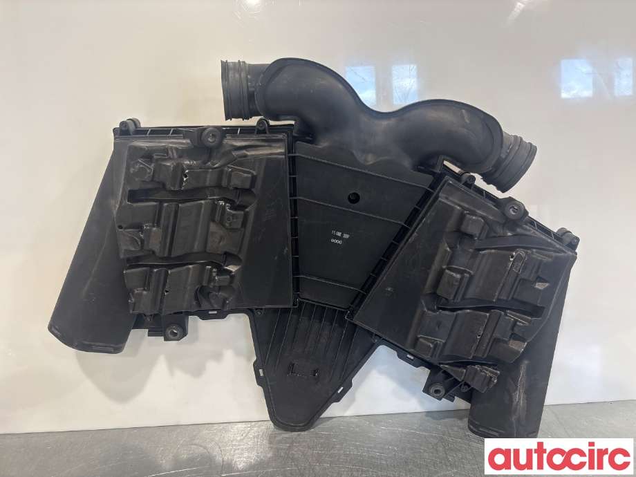 Luftfilterboks til Mercedes GL 2006-2012 (X164) (X164) (MERCEDES|A6420902001|)