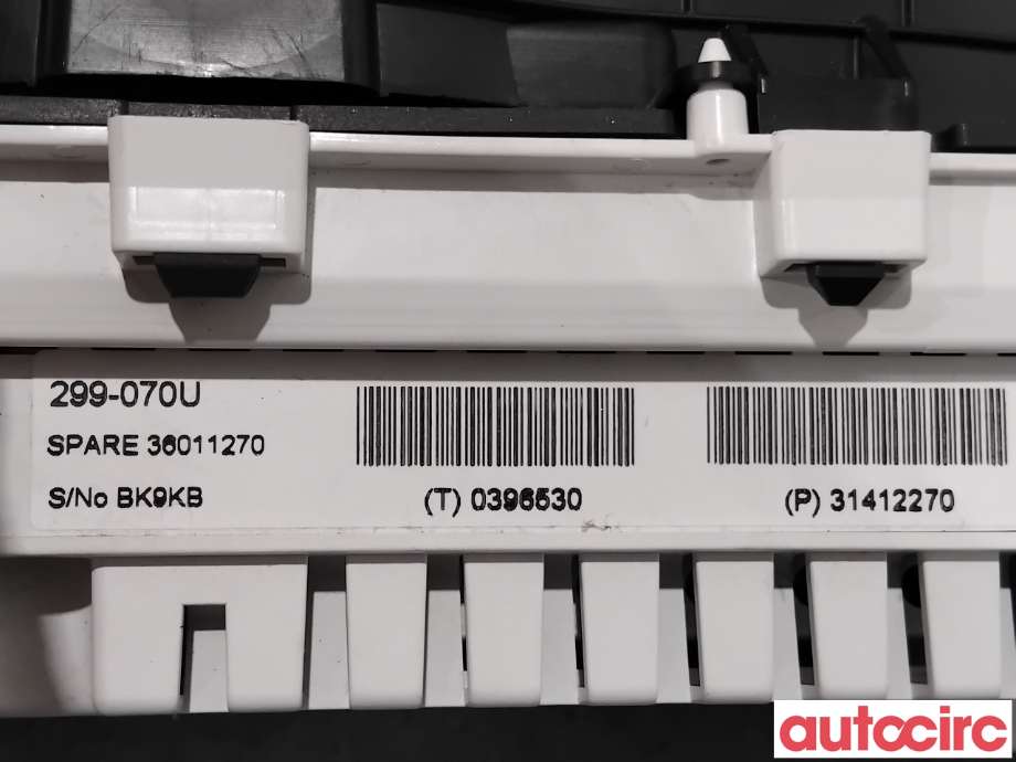 Instrumentpanel til Volvo V40 2012-2019  (VOLVO|36011270|299-070U)