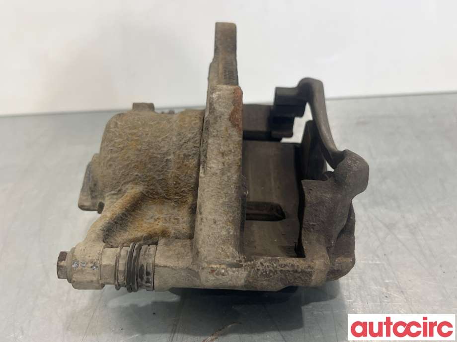 Bremsecaliper høyre foran til VW Passat 2015-2019 (Fase 1) (B8) (B8) (VOLKSWAGEN|8V0615124D|)