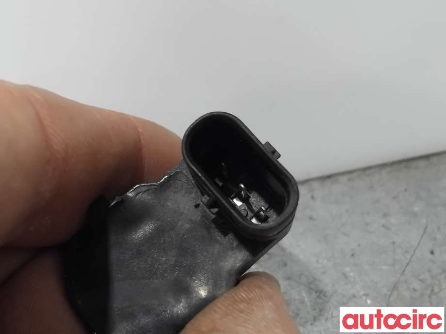 Parkeringssensor foran til Volvo V40 2012-2019  (VOLVO|31445164|304317|31341345)