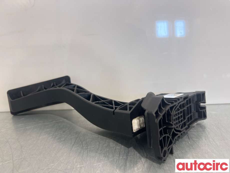 Pedal gass til VW Passat 2015-2019 (Fase 1) (B8) (B8) (VOLKSWAGEN|5Q1723503K||5Q1723503H)
