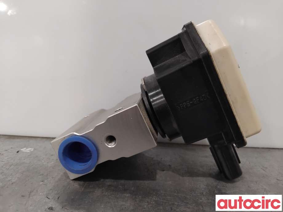 Diverse deler til Toyota bZ4X 2022-->> (TOYOTA|8851542141|447520-0780|)
