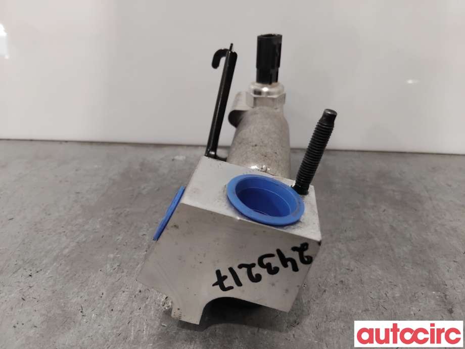 Diverse deler til Toyota bZ4X 2022-->> (TOYOTA|8850342020|443250-1140|)