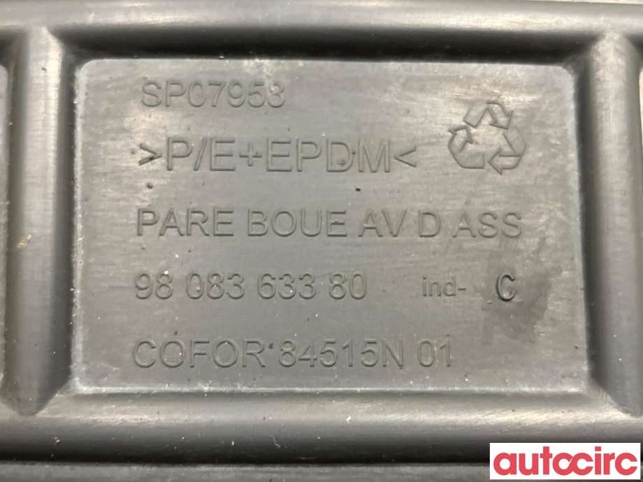 Skjerm locari høyre foran til Peugeot Expert 2016-->> (Type III)  (PEUGEOT|9808363380|)