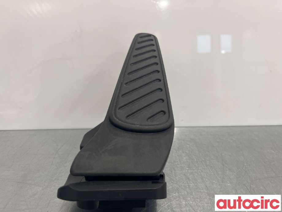 Pedal gass til MG MG5 2022-->>  (MG IM 6|F01R00X137|)