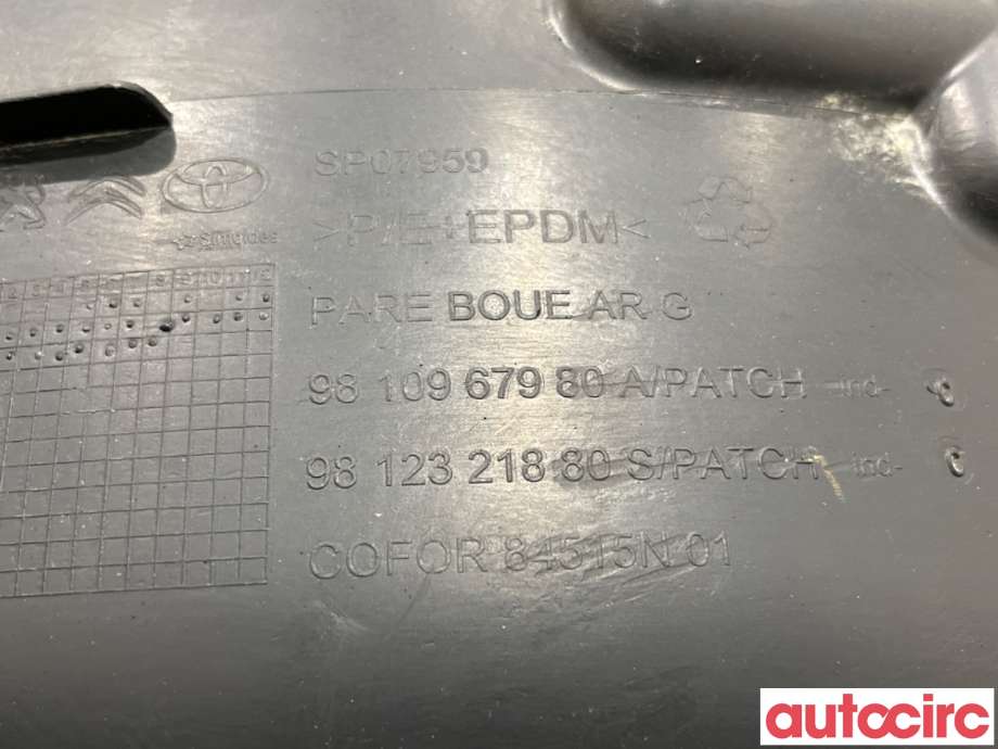 Skjerm locari venstre bak til Peugeot Expert 2016-->> (Type III)  (PEUGEOT|9810967980|)