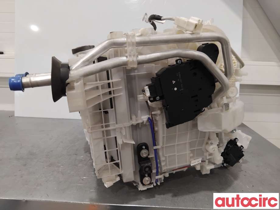 Diverse deler til Toyota bZ4X 2022-->> (TOYOTA|8705042C30|443400-9236|87010-42GF50)