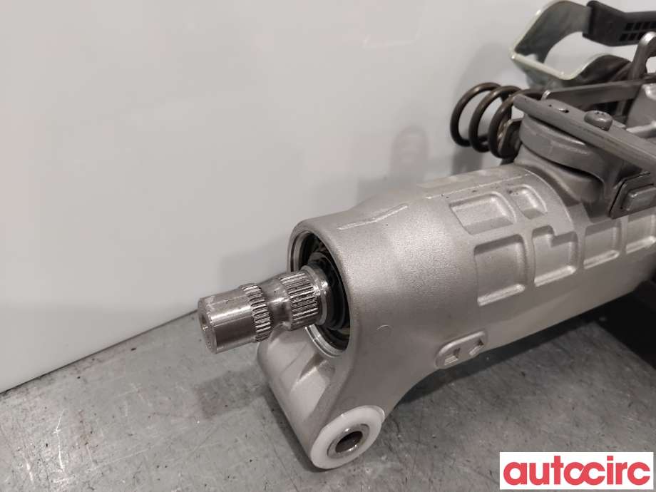 Rattaksel til Toyota bZ4X 2022-->>  (TOYOTA|4525046040|)