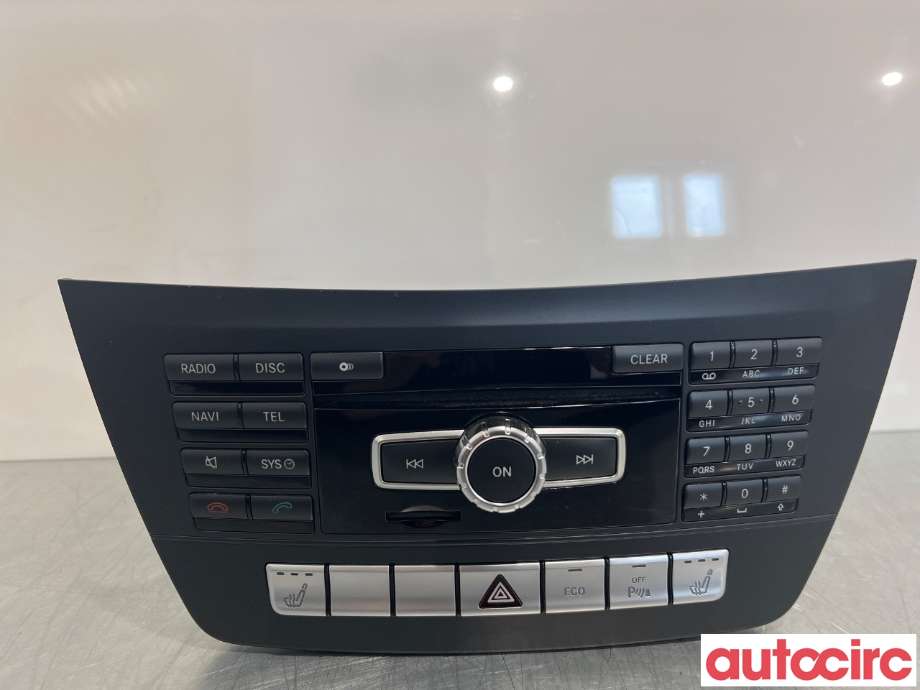 Bilstereo til Mercedes C-Klasse 2011-2014 (Fase 2) (W204) (W204) (MERCEDES|A2049001211||A2049002611)