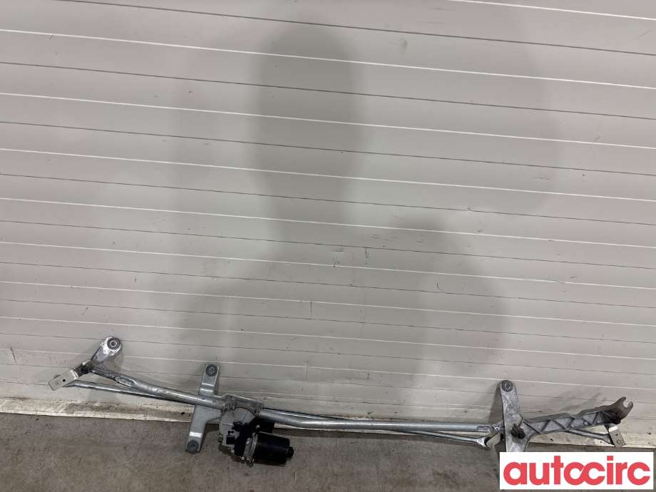 Viskermotor frontrute til Mercedes Vito/Viano 2010-2014 (Fase 2) (W639) (W639) (MERCEDES|A6398200140|)