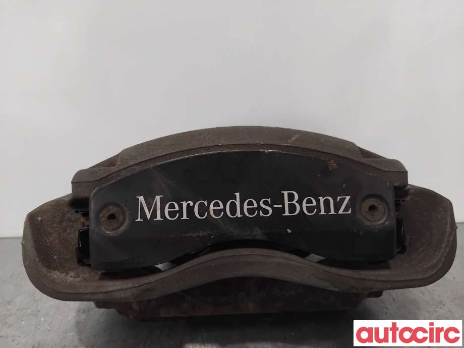 Bremsecaliper høyre foran til Mercedes Vito 2014-->> (W447) (W447) (MERCEDES|A4474208700|)