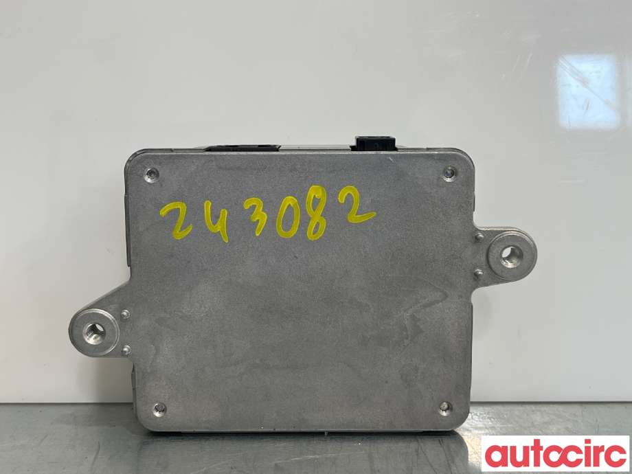 Styreenhet diverse til Toyota bZ4X 2022-->>  (TOYOTA|8647042030)