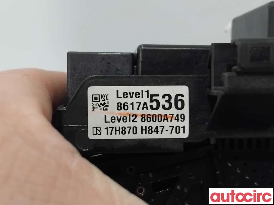 Bryter combi til Mitsubishi Outlander 2015-->> (Type III, Fase 2) (MITSUBISHI|8600A749||8617A536)