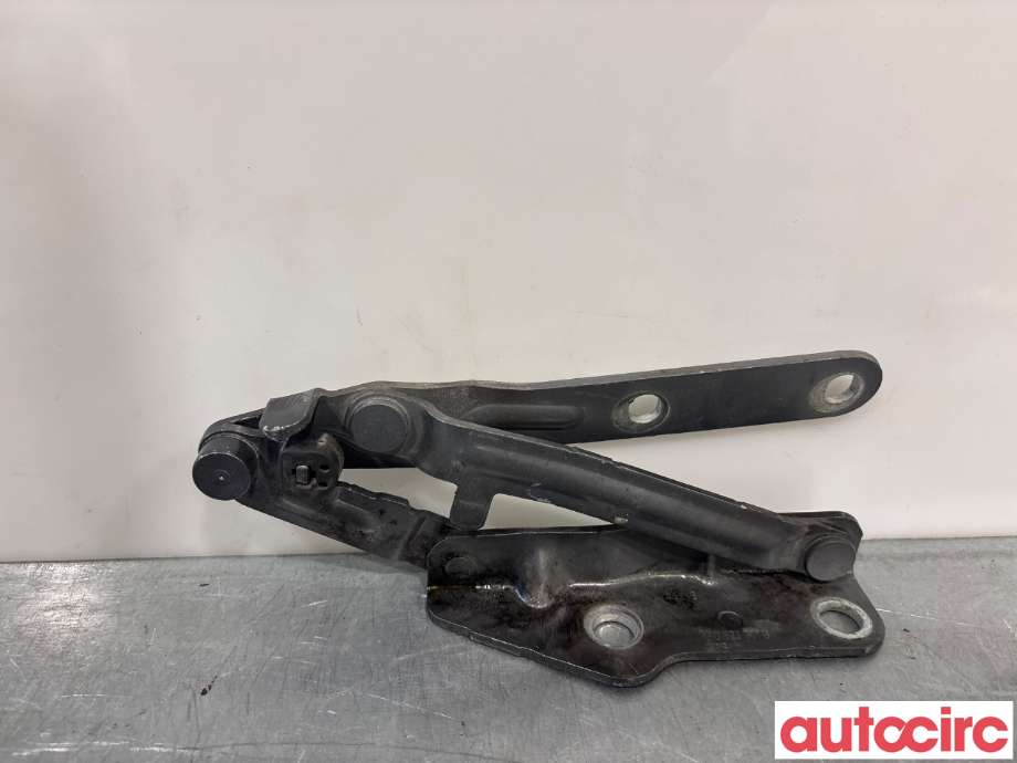 Panserhengsler til VW Transporter / Caravelle 2019-->> (T6.1) (T6.1) (VOLKSWAGEN|7E0823301B|)