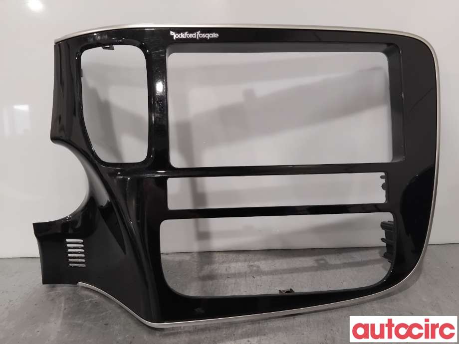 Innredning diverse til Mitsubishi Outlander 2015-->> (Type III, Fase 2) (MITSUBISHI|8002B297XA||8002B294)