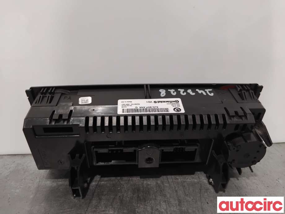 Varmeapparat betjening til Škoda Fabia 2010-2014 (Type II, Fase 2)  (SKODA|5J0907044C|A2C80822000|5J0907044D)