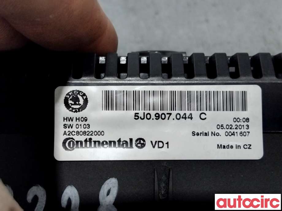 Varmeapparat betjening til Škoda Fabia 2010-2014 (Type II, Fase 2)  (SKODA|5J0907044C|A2C80822000|5J0907044D)